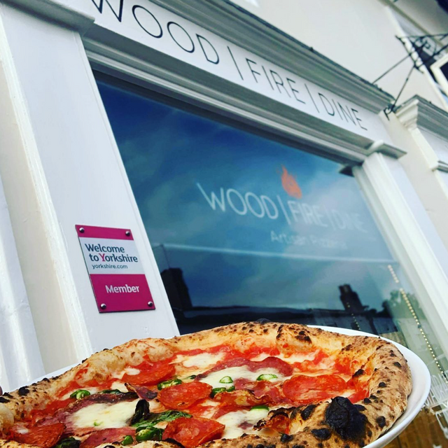 Wood Fire Dine Actualizado el 2024, pizzería en Leeds