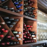 Sip, Sip, Hooray! 🍷 Half-Off Wine Night! Foto