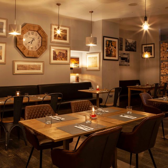 Whiskers Wine Bar & Bistro Updated 2024, Bistro in Edinburgh
