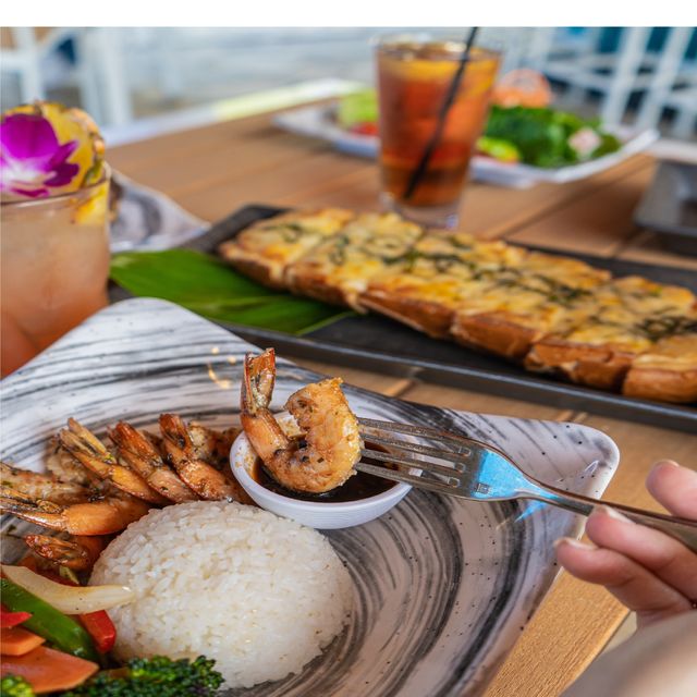 Kani Ka Pila Grille Outrigger Reef Waikiki Beach Resort Restaurant Honolulu Hi Opentable