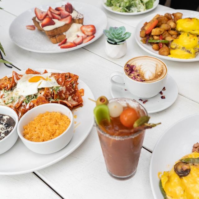 Toast Kitchen and Bar Updated 2024, American Restaurant in Brea, CA