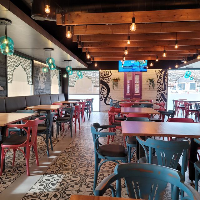 Moods Eatery Cafe Restaurant Oakville On Opentable