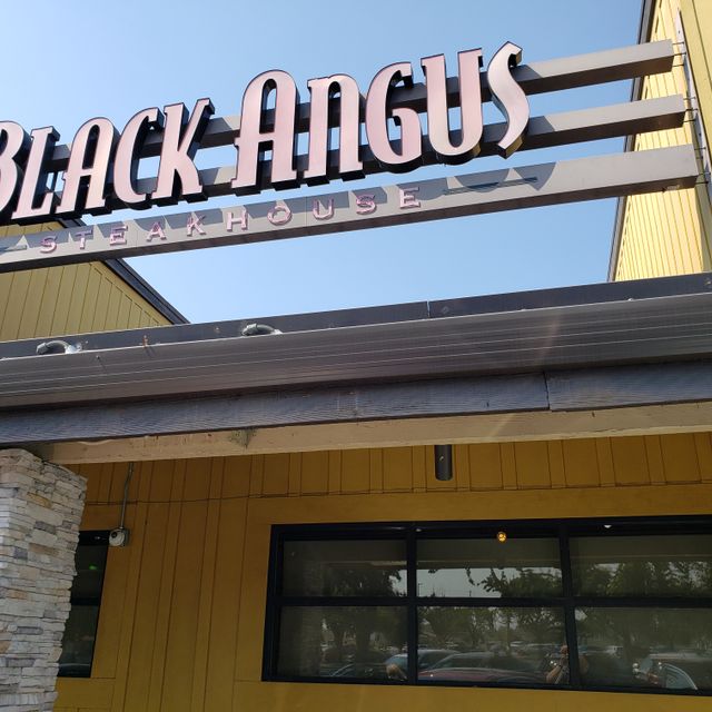 Black Angus Steakhouse San Lorenzo, Round Table San Lorenzo California