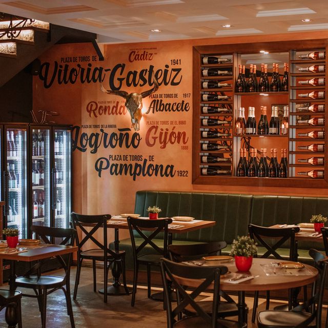 Restaurante Tapagria Tapas Bar Budapest VI, Budapest OpenTable