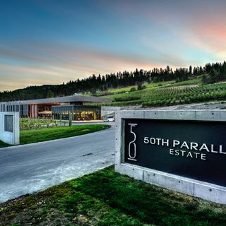 50th Parallel Winery - Tasting Room​餐廳的照片