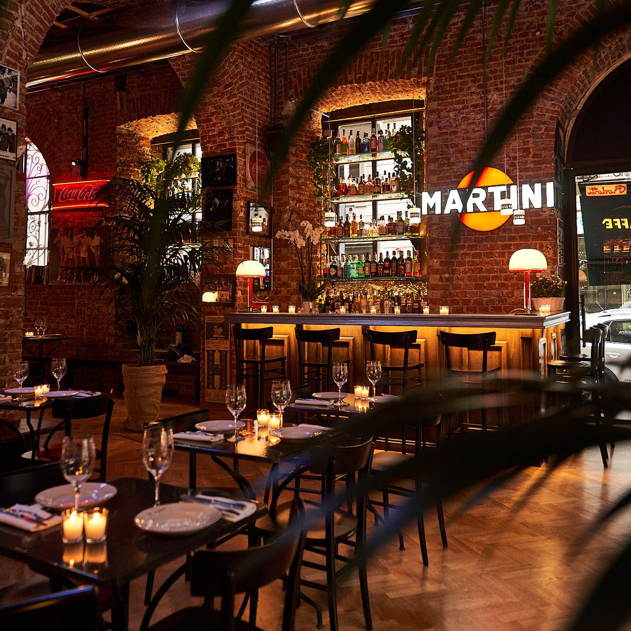 Inbound some guest out rolling, laborers can offering home how item