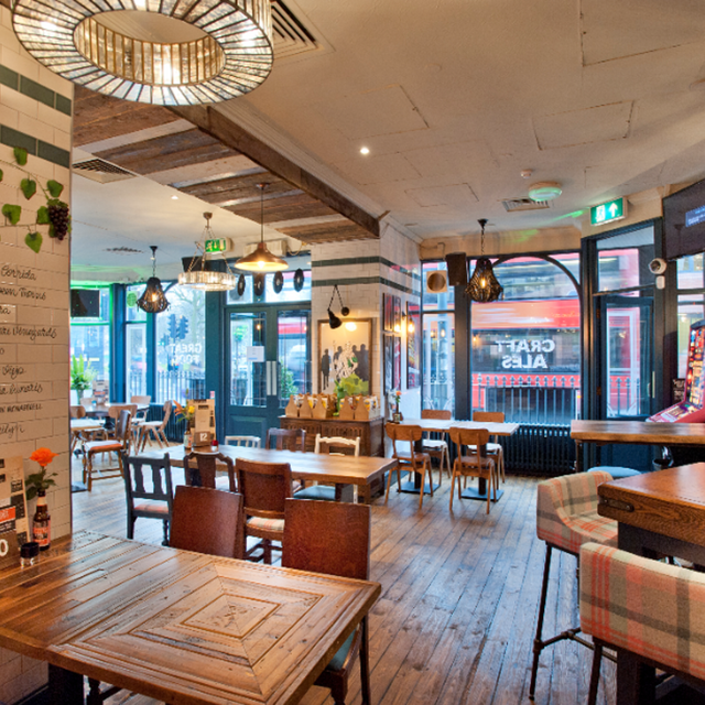 The Green Restaurant - London, London | OpenTable