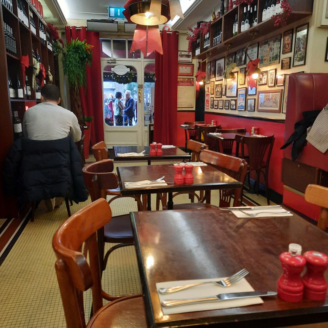 Chez Max Restaurant - Dublin, Leinster | OpenTable