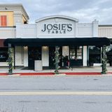 Cover image for Josie's Table