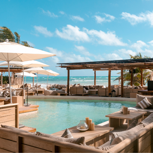 rosa negra beach club tulum