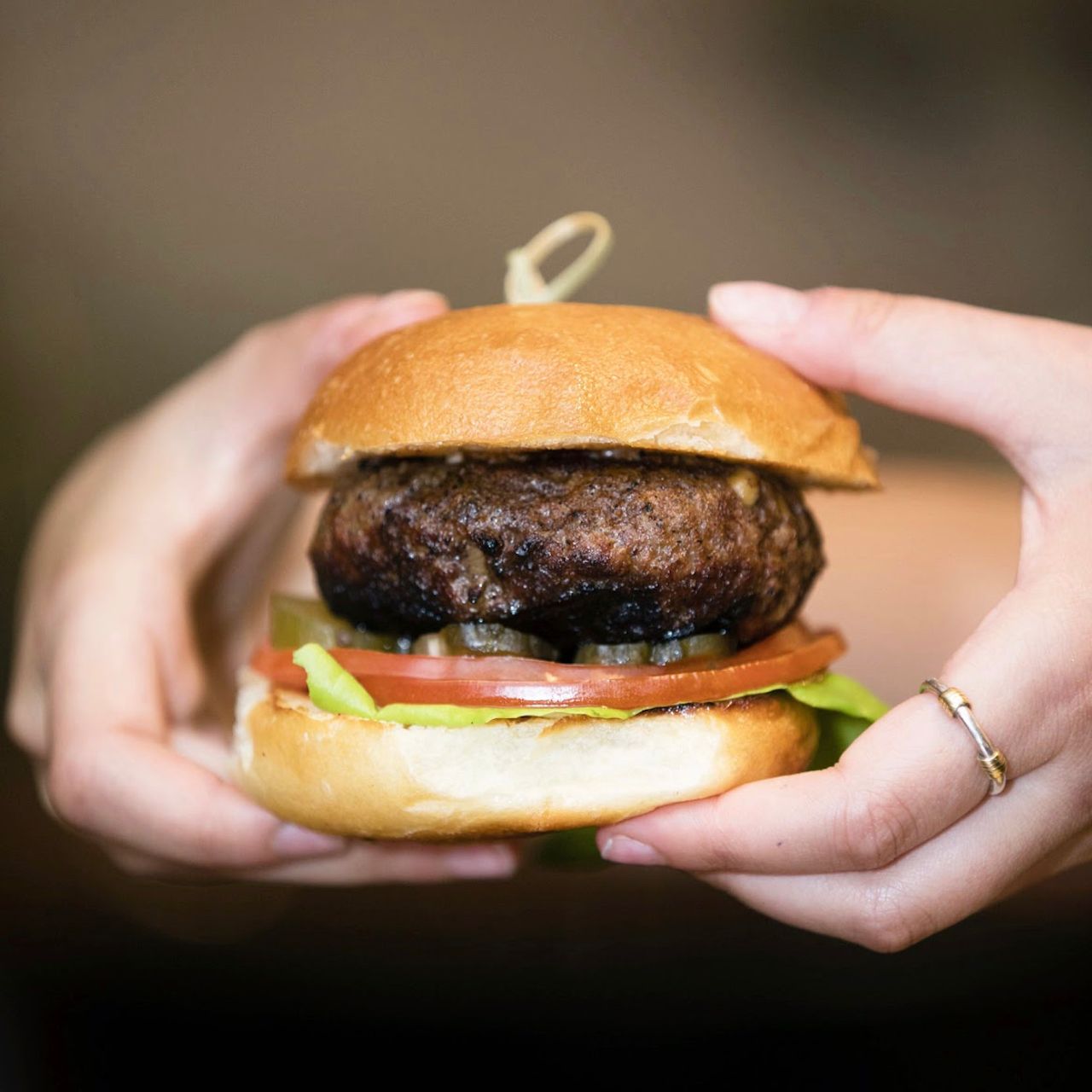 Total 94+ imagen rowlands bar and grill nyc Thcshoanghoathambadinh