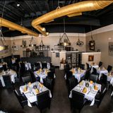 Cover image for Chef Fredy's Table