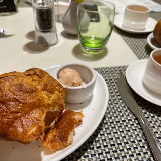 Neiman Marcus CAFE review!  Lenox Square Mall 
