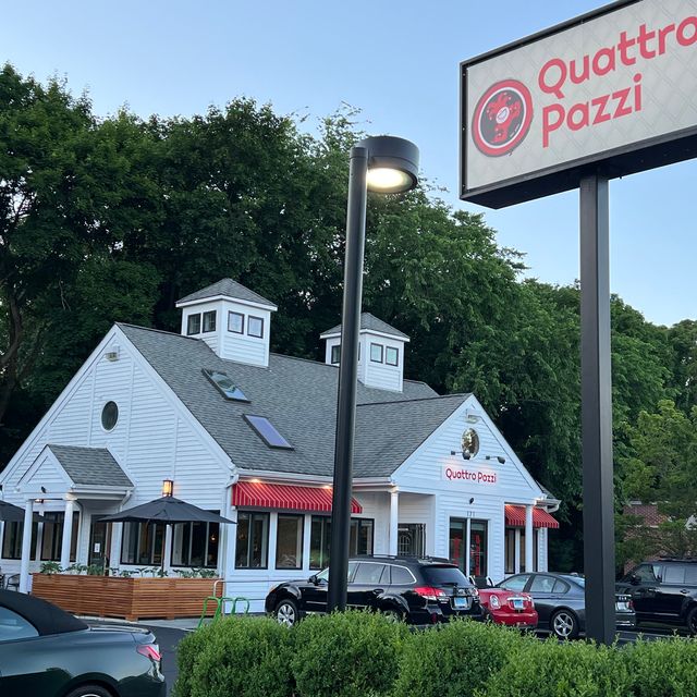 Quattro Pazzi Darien Updated 2024, Italian Restaurant in Darien, CT