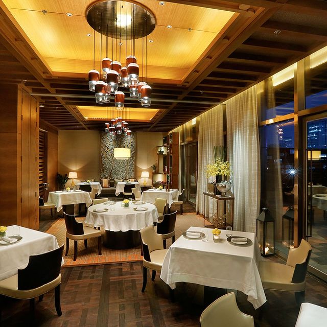 Dining Room, Ritz-Carlton Chengdu Restaurant - Cheng Du Shi, Si Chuan ...