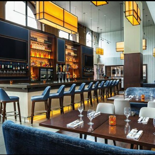 Waterline – Boston Marriott Long Wharf Restaurant - Boston, MA | OpenTable