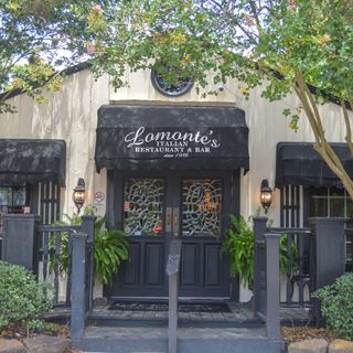 Lomonte's Italian Restaurant & Bar