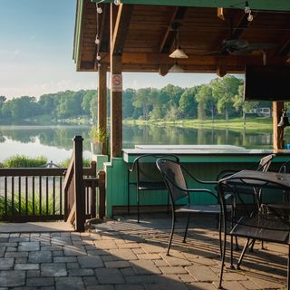 The Lake House Kitchen + Bar