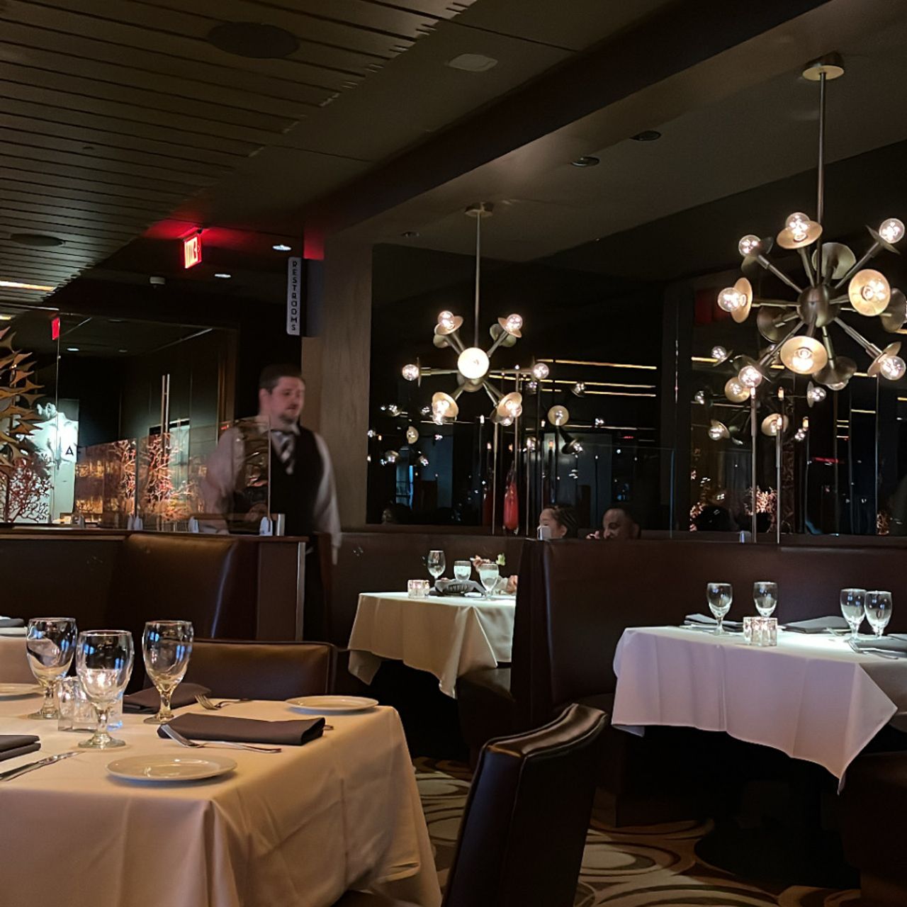 Jumbo Lump Crab Cakes - Picture of Ocean Prime, Washington DC - Tripadvisor