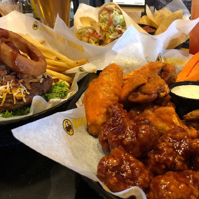 Buffalo Wild Wings Albertville Updated 2024, American Restaurant in