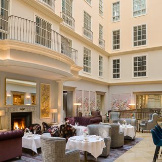 The Atrium Lounge at The College Green Hotel (Formerly The Westin Dublin)