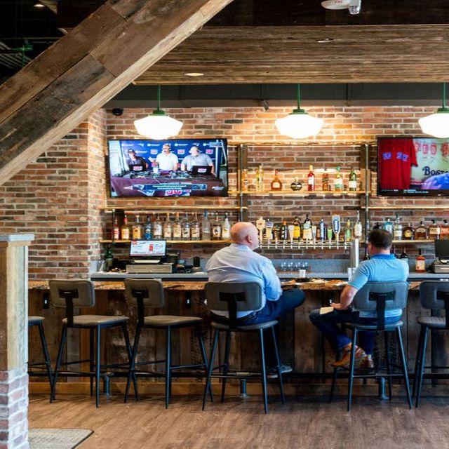 The Common Man Roadside – Millyard Restaurant - Manchester, NH | OpenTable