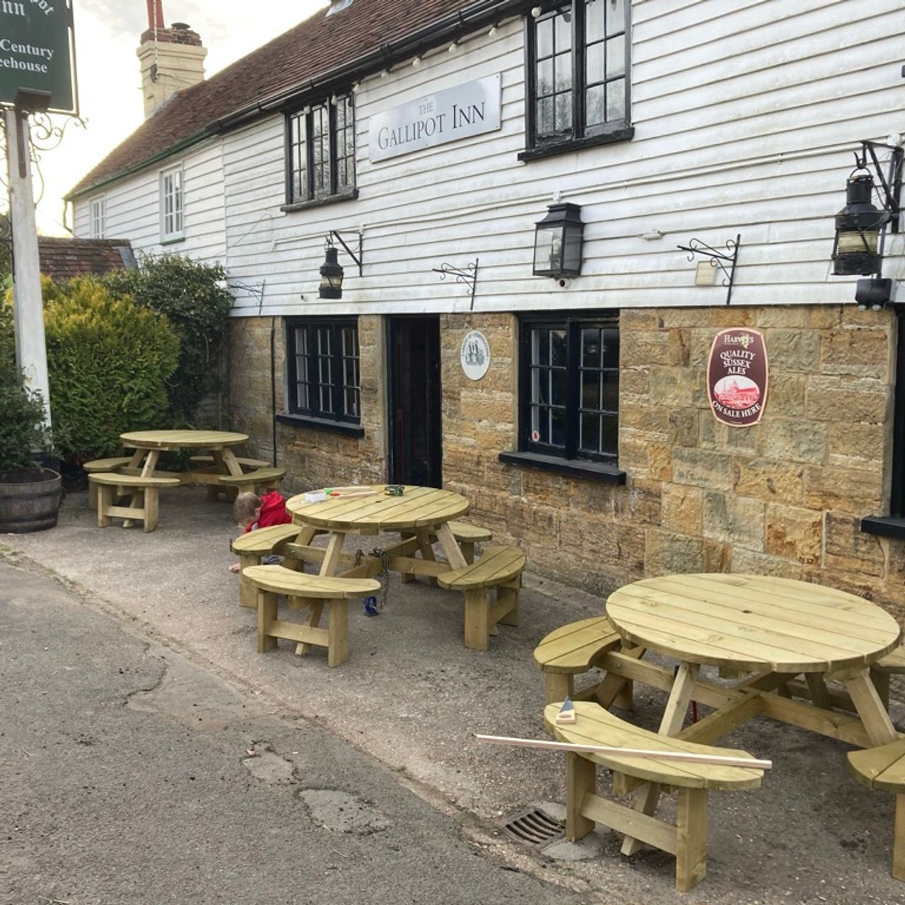 Restaurante The Gallipot Inn - Hartfield, , East Sussex | OpenTable