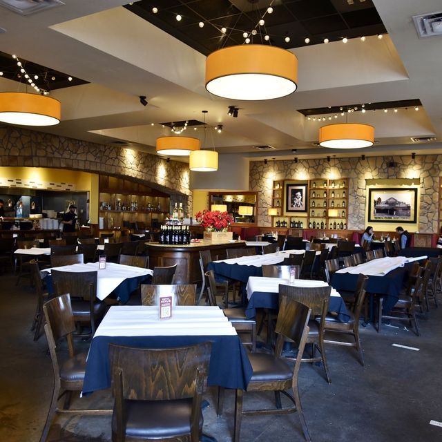 Romano's Macaroni Grill - Opry Mills - Updated 2024, Italian Restaurant ...