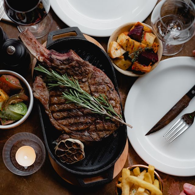 Boxcar Bar & Grill Restaurant - London, | OpenTable