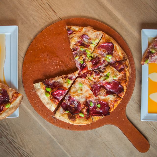 Bear Street Tavern Updated 2024, Pizzeria in Banff, AB