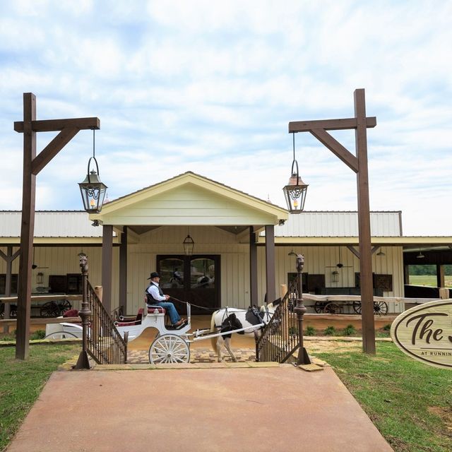 The Stables at Running Creek Ranch Updated 2024, American Restaurant