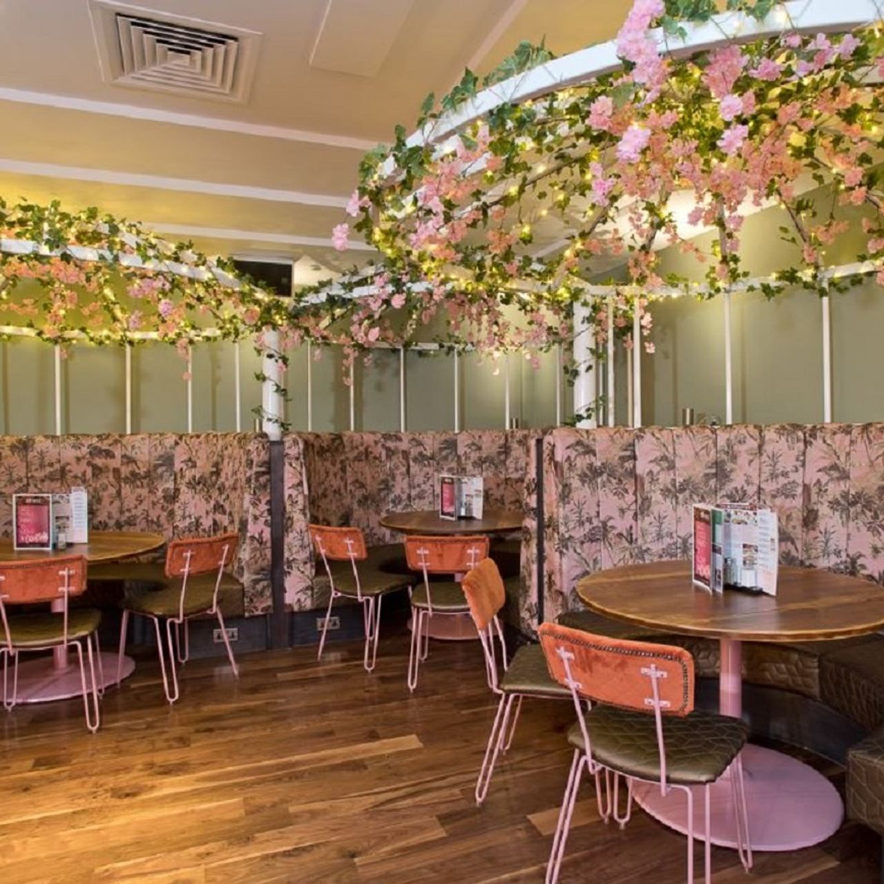 Slug & Lettuce - Tower Bridge Restaurant - London | OpenTable