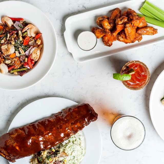 Restaurante Earls Kitchen + Bar - Lethbridge - Lethbridge, AB | OpenTable