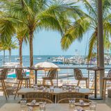Cover image for Bayshore Club
