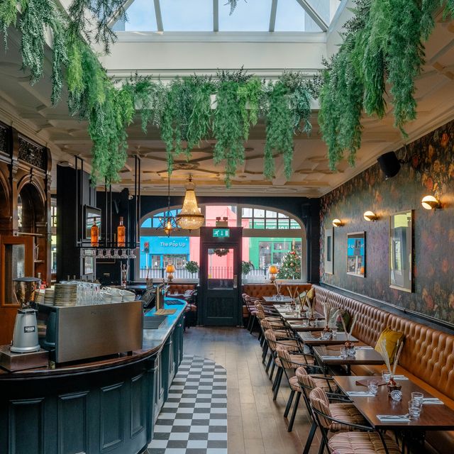 The Lillie Langtry Restaurant - London, Greater London 