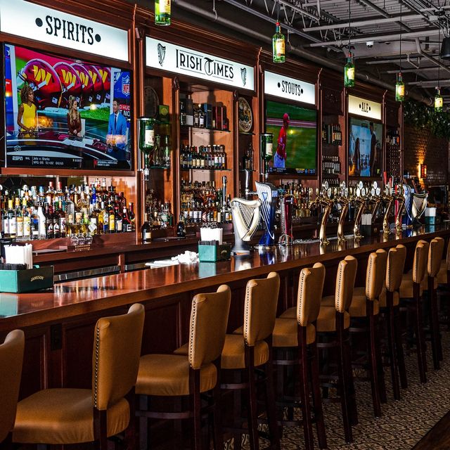 Irish Times Bar Grill Restaurant Naples FL OpenTable   Large 