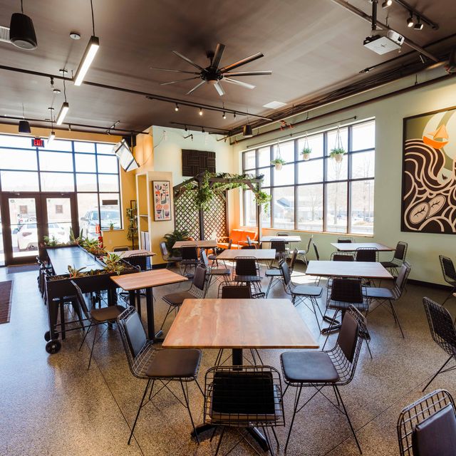 Common Grounds Cafe Lounge Updated 2024, American Restaurant in Jefferson Valley, NY