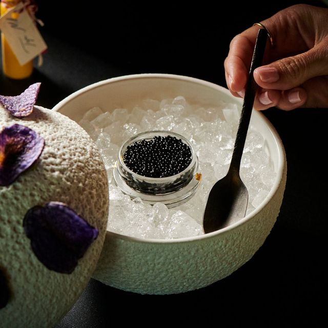 Restaurante Smoke & Mirrors Dubai, , Dubai OpenTable