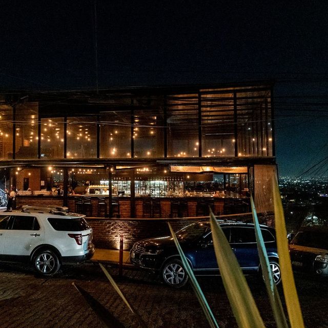 La Condenada Actualizado 2024, Restaurante internacional en San Pedro