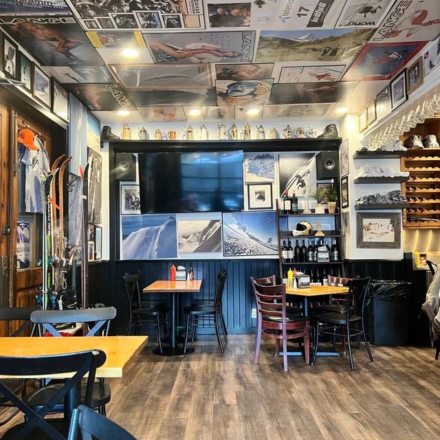 Apples Bar & Grill Restaurant Ketchum, ID OpenTable