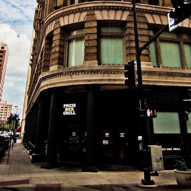 Press Box Grill Updated 2024, American Restaurant in Dallas, TX