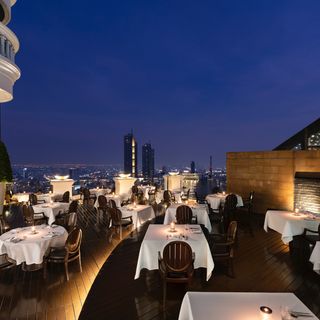 Breeze – Tower Club at lebua State Tower