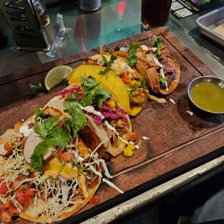 KING AND QUEEN CANTINA OXNARD - 529 Photos & 277 Reviews - 511