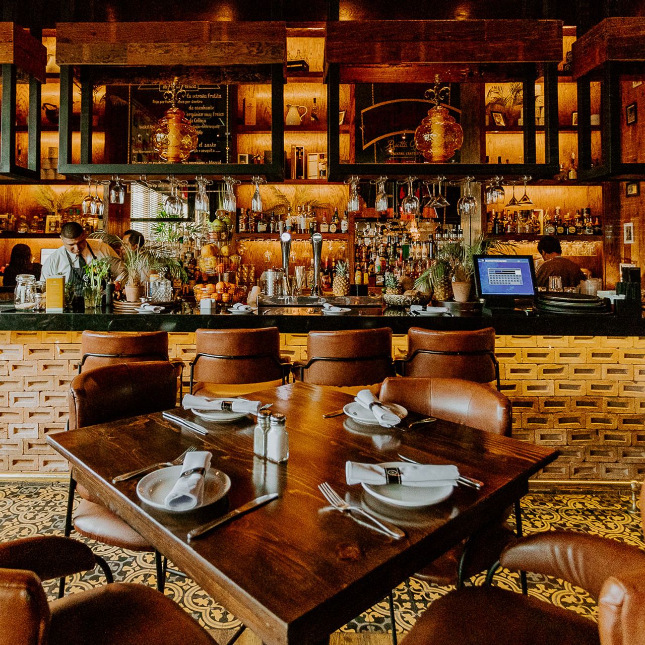BODEGA 8 - reviews,open hours,photo spots, things to do