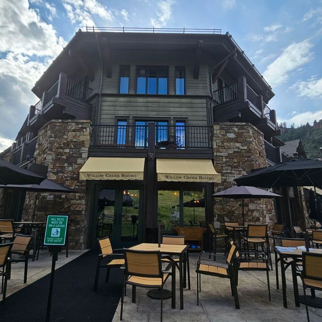 Willow Creek Bistro - Ritz Carlton Club Aspen Highlands Restaurant ...