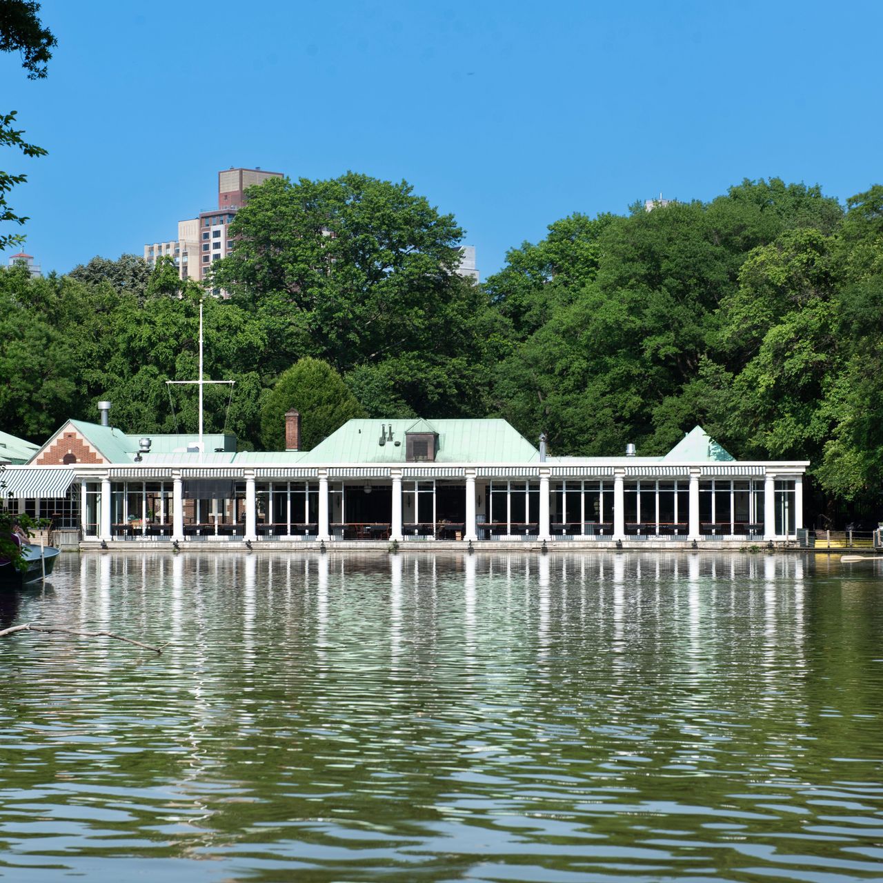 The Mall, Bethesda Terrace & the Loeb Boathouse in New York City -  Attraction