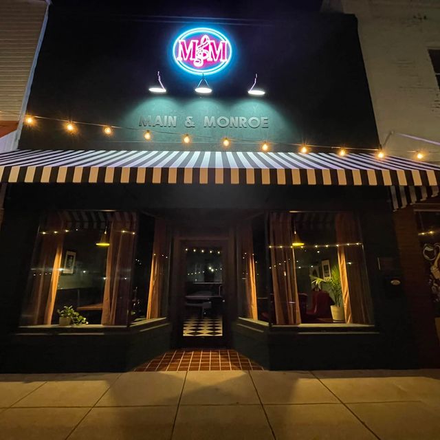 Main and Monroe Updated 2024, American Restaurant in Lexington, TN