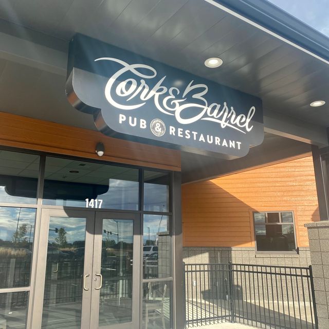 Cork & Barrel Pub & Restaurant Updated 2024, Bistro in Billings, MT