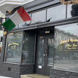 Cover image for Luisa's On Guerrero