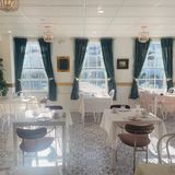 Cover image for The Vintage Tea & Cake Company - Lexington